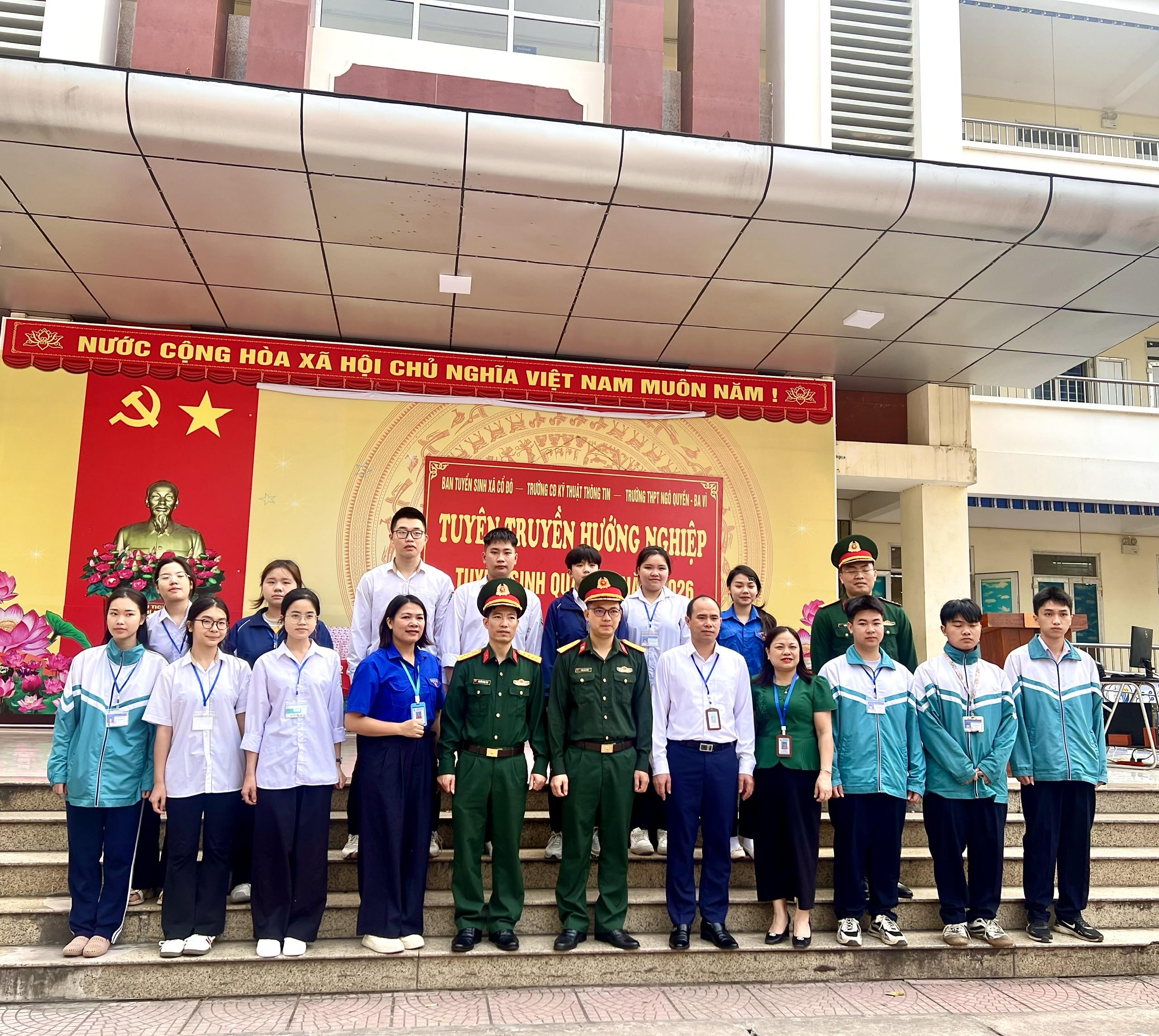TRƯỜNG THPT NGÔ QUYỀN - BA VÌ PHỐI HỢP VỚI TRƯỜNG CĐ KỸ THUẬT THÔNG TIN VÀ BAN TUYỂN SINH XÃ CỔ ĐÔ THỰC HIỆN CHƯƠNG TRÌNH TUYỂN SINH QUÂN SỰ NĂM 2026